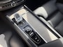 Volvo XC60 2.0 B5 Inscription | Trekhaak | 360 Graden Camera | Alarm | Elektrisch Verstelbare Voorstoelen | Keyless Entry | Elektrische Achterklep | BLIS | Cruise Control Adaptief | Navigatie | Apple Carplay | Android Auto