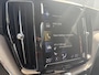 Volvo XC60 2.0 B5 Inscription | Trekhaak | 360 Graden Camera | Alarm | Elektrisch Verstelbare Voorstoelen | Keyless Entry | Elektrische Achterklep | BLIS | Cruise Control Adaptief | Navigatie | Apple Carplay | Android Auto