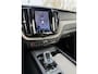 Volvo XC60 2.0 B5 Inscription | Trekhaak | 360 Graden Camera | Alarm | Elektrisch Verstelbare Voorstoelen | Keyless Entry | Elektrische Achterklep | BLIS | Cruise Control Adaptief | Navigatie | Apple Carplay | Android Auto