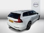 Volvo V60 2.0 B3 Momentum Advantage | Trekhaak | Lederen Bekleding | Stoelverwarming | Achteruitrijcamera | Parkeersensoren | Navigatie | Apple Carplay | Android Auto
