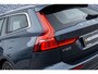 Volvo V60 2.0 T6 Recharge AWD Inscription | Plug-in Hybrid (PHEV) | Lederen Bekleding | Stoelverwarming voor en achter | BLIS | Cruise Control Adaptief | Navigatie | Apple Carplay | Android Auto | Keyless Entry | Elektrische Achterklep