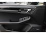 Porsche Macan 3.0 S / NL Auto! / 2e Eign. / Panoramadak / Camera / Adaptieve Stoelen / Luchtvering / 21'' / Bose / Sportdesign&Chrono / Stoelventilatie / Stuur+Stoelverwarming / Dodehoek / DAB / Cruise Control