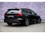 Volvo V60 2.0 B3 Business Pro | Trekhaak | Lederen Bekleding | Stoelverwarming | BLIS | Cruise Control Adaptief | Achteruitrijcamera | Parkeersensoren | Keyless Entry | Navigatie | Apple Carplay | Android Auto