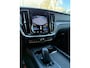Volvo V60 2.0 B3 Business Pro | Trekhaak | Lederen Bekleding | Stoelverwarming | BLIS | Cruise Control Adaptief | Achteruitrijcamera | Parkeersensoren | Keyless Entry | Navigatie | Apple Carplay | Android Auto