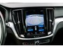 Volvo V60 2.0 B3 Business Pro | Trekhaak | Lederen Bekleding | Stoelverwarming | BLIS | Cruise Control Adaptief | Achteruitrijcamera | Parkeersensoren | Keyless Entry | Navigatie | Apple Carplay | Android Auto