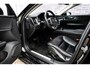 Volvo V60 2.0 B3 Business Pro | Trekhaak | Lederen Bekleding | Stoelverwarming | BLIS | Cruise Control Adaptief | Achteruitrijcamera | Parkeersensoren | Keyless Entry | Navigatie | Apple Carplay | Android Auto