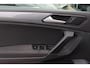 Volkswagen Tiguan 1.5 TSI Elegance / 17.578 km! / Trekhaak / Camera / Carplay / 18'' / Keyless / Stoel+Stuurverwarming / DAB / ACC