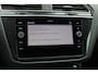 Volkswagen Tiguan 1.5 TSI Elegance / 17.578 km! / Trekhaak / Camera / Carplay / 18'' / Keyless / Stoel+Stuurverwarming / DAB / ACC
