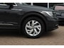 Volkswagen Tiguan 1.5 TSI Elegance / 17.578 km! / Trekhaak / Camera / Carplay / 18'' / Keyless / Stoel+Stuurverwarming / DAB / ACC