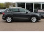 Volkswagen Tiguan 1.5 TSI Elegance / 17.578 km! / Trekhaak / Camera / Carplay / 18'' / Keyless / Stoel+Stuurverwarming / DAB / ACC