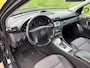 Mercedes-Benz C-klasse 200 K. Avantgarde Automaat ECC Audio-CD/Navigatie Leder/Stof LMV 16" Cruise Dealeronderhoud Apk 02/01/2027