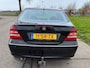 Mercedes-Benz C-klasse 200 K. Avantgarde Automaat ECC Audio-CD/Navigatie Leder/Stof LMV 16" Cruise Dealeronderhoud Apk 02/01/2027
