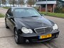 Mercedes-Benz C-klasse 200 K. Avantgarde Automaat ECC Audio-CD/Navigatie Leder/Stof LMV 16" Cruise Dealeronderhoud Apk 02/01/2027