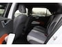 Volkswagen ID.3 First Plus 58 kWh / SoH 91,2% / Camera / Keyless / Matrix LED / Interieurvoorverwarming / 19'' / DAB / Navigatie / Stoel+Stuurverwarming / ACC