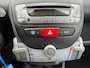 Peugeot 107 1.0-12V XS 5-Drs Airco Electric pakket Audio/CD ABS Colorpakket ABS EBD Getint glas Dealeronderhoud Nieuwe Apk!