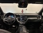 Volvo XC60 2.0 D5 AWD R-Design Automaat HUD Pano Trekhaak Climate Cruise Led Stoelverw VOL