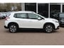 Peugeot 2008 1.2 PureTech Allure 110pk / Nieuwe distr.riem!! / Trekhaak / Navigatie / Half leder / 16'' / Getint glas / Cruise Control / Climate Control / CarPlay