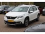 Peugeot 2008 1.2 PureTech Allure 110pk / Nieuwe distr.riem!! / Trekhaak / Navigatie / Half leder / 16'' / Getint glas / Cruise Control / Climate Control / CarPlay