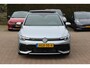 Volkswagen Golf 1.5 eTSI R-Line Edition / Trekhaak / Panoramadak / 360Camera / Keyless / Matrix LED / 18'' / CarPlay / Stoelverwarming / DAB / ACC