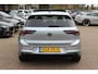 Volkswagen Golf 1.5 eTSI R-Line Edition / Trekhaak / Panoramadak / 360Camera / Keyless / Matrix LED / 18'' / CarPlay / Stoelverwarming / DAB / ACC