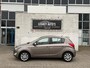 Hyundai i20 1.2i i-Deal - AIRCO - LED DAG VERLICHTING - RIJDT & SCHAKELT GOED!
