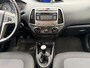 Hyundai i20 1.2i i-Deal - AIRCO - LED DAG VERLICHTING - RIJDT & SCHAKELT GOED!