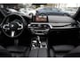 BMW 5-Serie Touring 540i xDrive High Exe. M Sport / Trekhaak / Panoramadak / 360Camera / Head-up / Leder / 19'' / Harman Kardon / CarPlay / Stoelventilatie / Stuur+Stoelverwarming / 4zone / Dodehoek / DAB / ACC