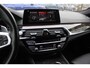 BMW 5-Serie Touring 540i xDrive High Exe. M Sport / Trekhaak / Panoramadak / 360Camera / Head-up / Leder / 19'' / Harman Kardon / CarPlay / Stoelventilatie / Stuur+Stoelverwarming / 4zone / Dodehoek / DAB / ACC