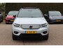 Volvo XC40 Recharge P8 AWD R-Design / SoH 92,1% / Trekhaak / Panoramadak / Camera / Keyless / Harman Kardon / 19'' / Half leder / Stuur+Stoelverwarming / DAB / Dodehoek / ACC