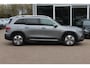 Mercedes-Benz EQB 250 Business Line 7p. 67 kWh / Camera / Apple CarPlay / Half leder / Keyless / 18'' / Navigatie / DAB / Dodehoek / Cruise Control