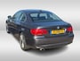 BMW 3-Serie Coupé 320i Corporate Lease Mineralgrey Ed. / Leder / Navigatie / 18'' / Parkeerhulp achter / Sportstoelen / Stoelverwarming / Cruise Control / Audio Premium