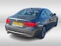 BMW 3-Serie Coupé 320i Corporate Lease Mineralgrey Ed. / Leder / Navigatie / 18'' / Parkeerhulp achter / Sportstoelen / Stoelverwarming / Cruise Control / Audio Premium
