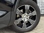 Volvo XC40 2.0 B4 Inscription | Trekhaak | 360 Graden Camera | Parkeerverwarming | Elektrisch Verstelbare Voorstoelen | Parkeersensoren | Navigatie | Apple Carplay | Android Auto | Keyless Entry | Lederen Bekleding