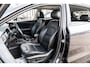 Kia Niro Hybrid 1.6 GDi ExecutiveLine Panoramadak Trekhaak