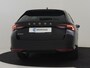 Skoda Octavia Combi Business Edition Plus | Achteruitrijcamera | Chromen grille | Dynamic Chassis Control