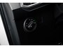 SEAT Ateca FR Business Intense | Achteruitrijcamera | Airconditioning automatisch met 2-zone-temperatuurregeling | Centrale vergr. met afstandsbediening en Keyless Entry&Go