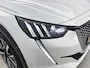 Peugeot e-208 EV GT Pack 50 kWh 136pk Automaat | Navigatie | Climate Control | Cruise Control | Camera | 17"LMV | Dodehoekdetectie | LED | Apple Carplay/Android Auto |