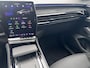 Renault Austral E-Tech Hybrid 200 Techno Esprit Alpine Automaat / Fabrieksgarantie tot 04-2027 / Panorama dak / 1.500 kg trekgewicht / Adaptieve CC / Stoel- en voorruitverwarming / Lende massage / Camera 360° / Parkeer assistent / Apple Carplay Android / 20" LM wielen & All Season /
