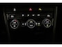 Volkswagen T-Roc Style 1.0 TSI 115pk Trekhaak, Adaptive cruise control, Navigatie, DAB, Radio, Airco, App connect, Parkeersensoren, Bluetooth