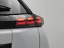 Peugeot e-2008 EV Allure 50 kWh 136pk Automaat | 3 Fase | Schuif-/Kanteldak | Navigatie | Rondomzicht Camera | LED | 17"LMV | Climate Control | Cruise Control | Dodehoekdetectie | Apple Carplay/Android Auto |