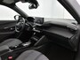 Peugeot e-2008 EV Allure 50 kWh 136pk Automaat | 3 Fase | Schuif-/Kanteldak | Navigatie | Rondomzicht Camera | LED | 17"LMV | Climate Control | Cruise Control | Dodehoekdetectie | Apple Carplay/Android Auto |