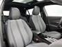 Peugeot e-2008 EV Allure 50 kWh 136pk Automaat | 3 Fase | Schuif-/Kanteldak | Navigatie | Rondomzicht Camera | LED | 17"LMV | Climate Control | Cruise Control | Dodehoekdetectie | Apple Carplay/Android Auto |