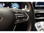 Hyundai Santa Fe 1.6 T-GDI HEV 4 WD Premium Plus Aut. [ Trekhaak Leder Stoel / Stuurverwarming LED Navi Apple / Android Camera ]