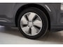 Hyundai Kona Electric EV Comfort 39 kWh 3 fase [ Navi Apple Carplay / Android Adapt.cruise Krell Stoelverwarming ]