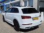 Audi Q5 55 TFSI e quattro S-Line / AUTOMAAT/ 367 PK/ PANO/ LUCHTVERING/ LEER/ TREKHAAK/ CAMERA/ ACC/ ELEK.KLEP/ DODEHOEK/ CLIMA/ STOELVERWARM./ DAB/ NAVI/ LED
