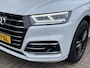 Audi Q5 55 TFSI e quattro Competition / AUTOMAAT/ 367 PK/ PANO/ LUCHTVERING/ LEER/ TREKHAAK/ CAMERA/ ACC/ ELEK.KLEP/ DODEHOEK/ CLIMA/ STOELVERWARM./ DAB/ NAVI/ LED