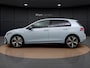 Volkswagen Golf 1.5 eHybrid GTE | Trekhaak | Camera | Side Assist | ACC | Stuur-/Stoelverwarming | 18'' |