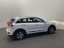 Kia Niro Hybrid 1.6 GDi DynamicLine Navigatie Apple Carplay/Android Auto Camera Parkeersensoren achter Cruise Control Climate Control Lichtmetalen velgen