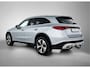 Mercedes-Benz GLC 300 e 4MATIC Plug-In Hybride Trekhaak | Memory Voorstoelen | Stuur en Stoelverwarming | Ledkoplampen | Sfeerverlichting. Inclusief 24 maanden Mercedes-Benz Certified garantie voor Europa.