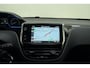 Peugeot 2008 1.2 PureTech Allure Camera l PDC l Bluetooth l Navigatie l Cruise Control l Climate Control l Winter & Zomerset (Lichtmetalen Velgen)